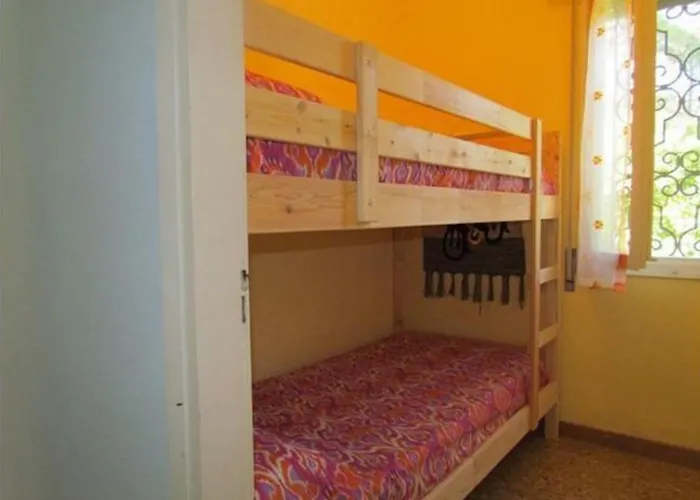 Villa Quiet Charm Near The *